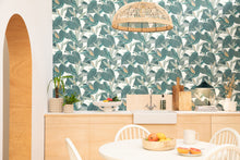 Lade das Bild in den Galerie-Viewer, INFLUENCE