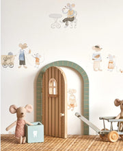 Carica l'immagine nel visualizzatore di Gallery, NEIGHBORS OF THE VILLAGE